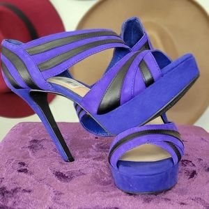 NEW Never Worn Gianni Bini Purple Suede/Black Leather Heels